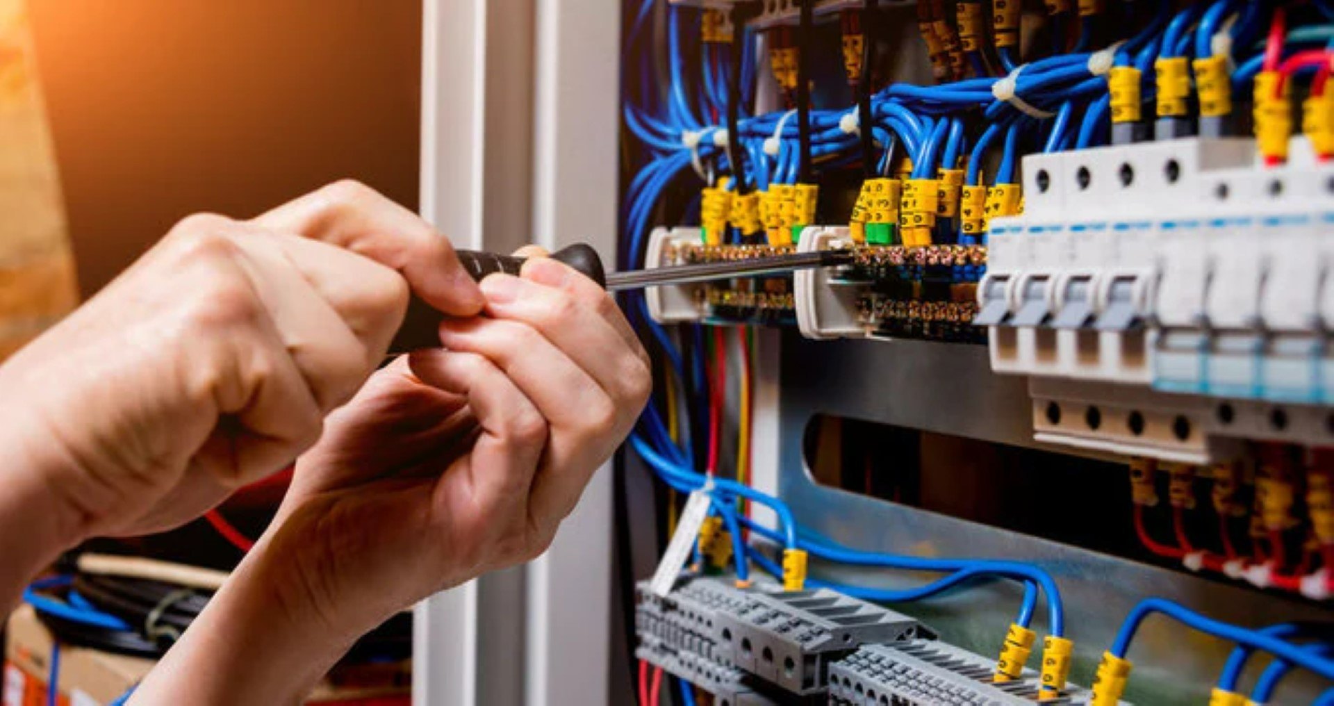 Nilüfer Fadıllı Mahallesi Elektrikçi
