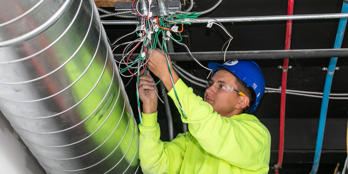Yıldırım Beyazıt Mahallesi Elektrikçi