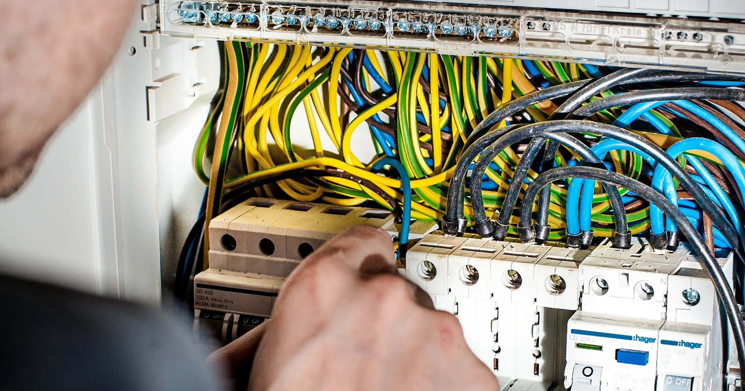 Yıldırım Davutdede Mahallesi Elektrikçi