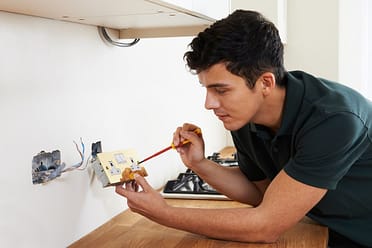 Yıldırım Karaağaç Mahallesi Elektrikçi