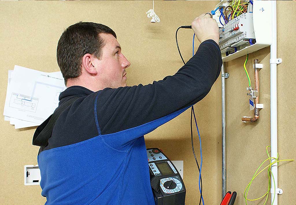 Yıldırım Vatan Mahallesi Elektrikçi