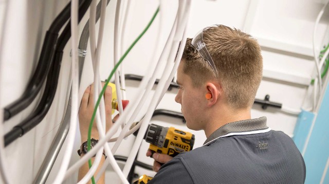 Yıldırım Yenimahalle Mahallesi Elektrikçi